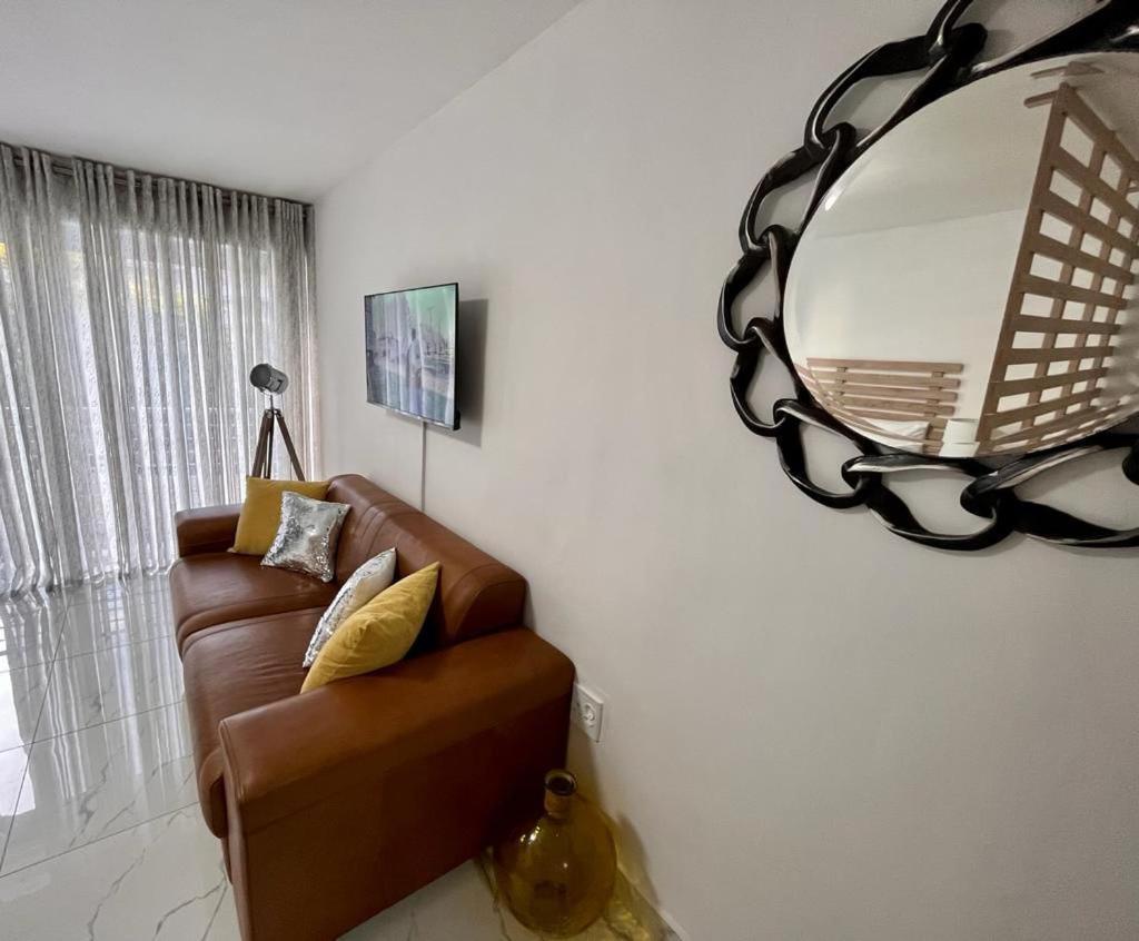 Trendy Green Point Retreat Cape Town Exterior photo